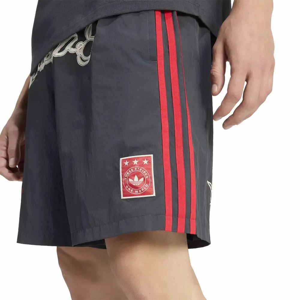 Originals One World Graphic Short Black - Image 3