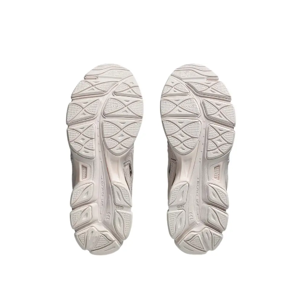 GEL-NYC Beige Sneakers - Image 6