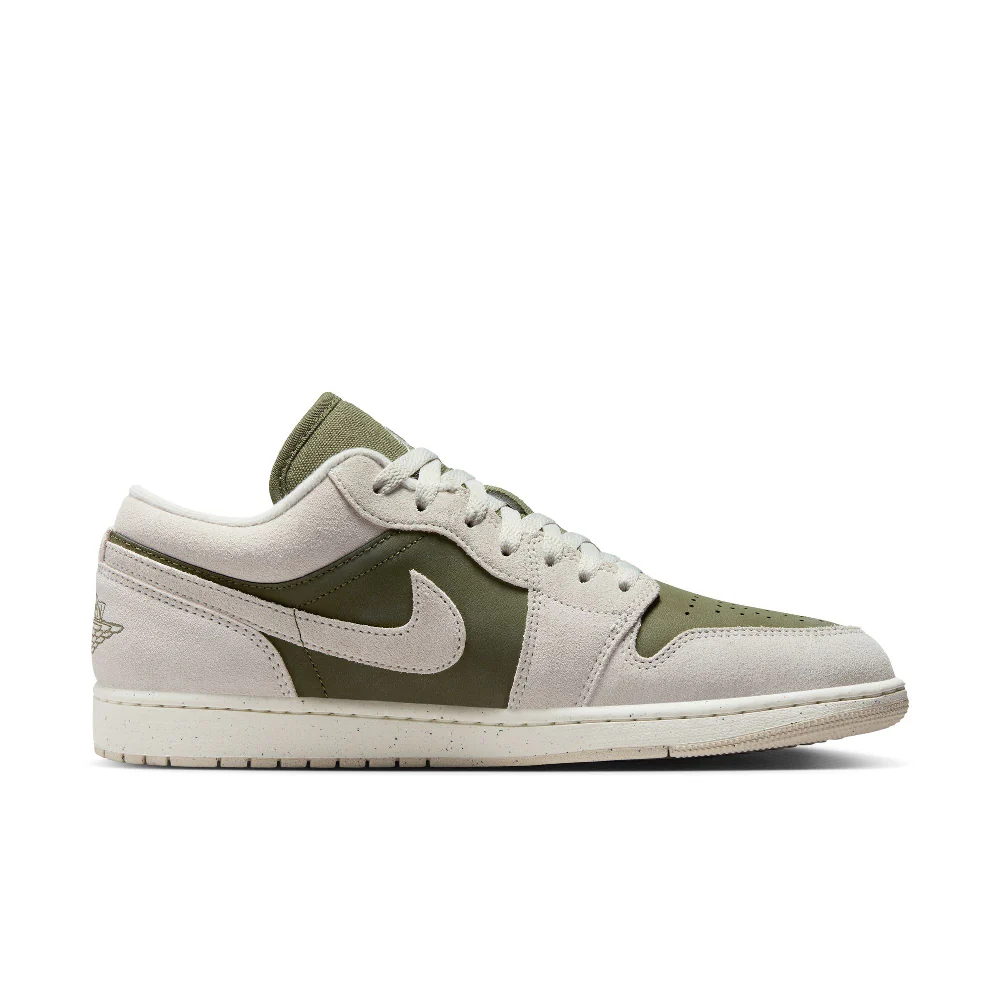 Air Jordan 1 Low SE Sneakers Brown - Image 3