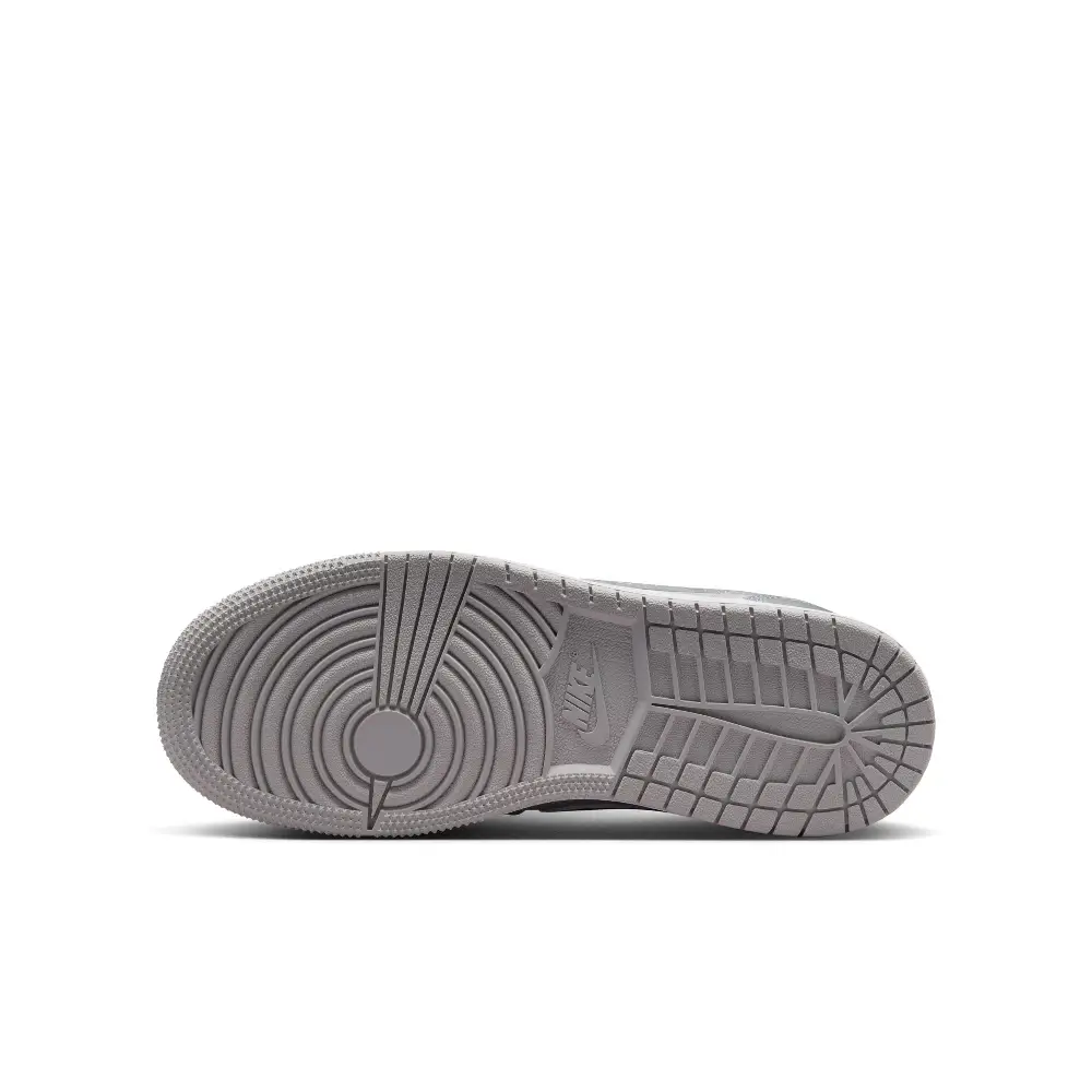 Air Jordan 1 Retro Low Og Silver (Gs) - Image 6
