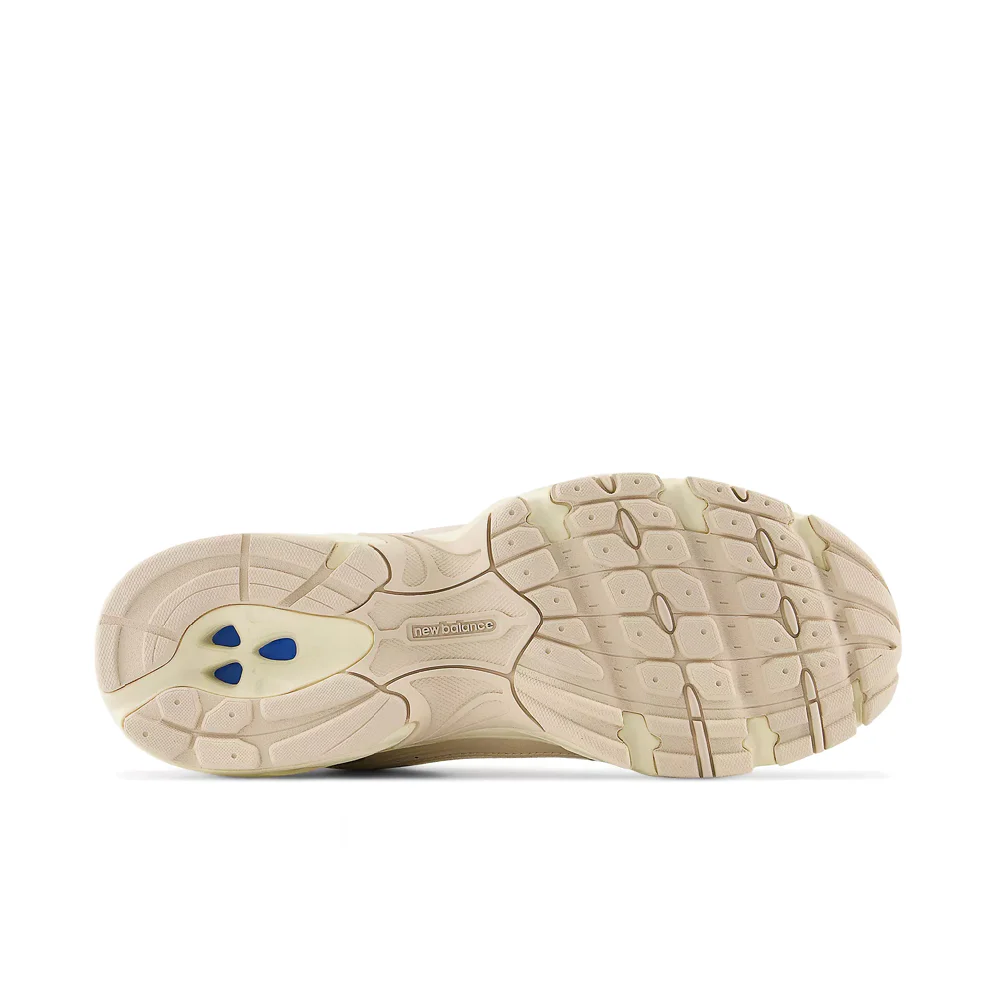 530 Beige Sneakers - Image 5