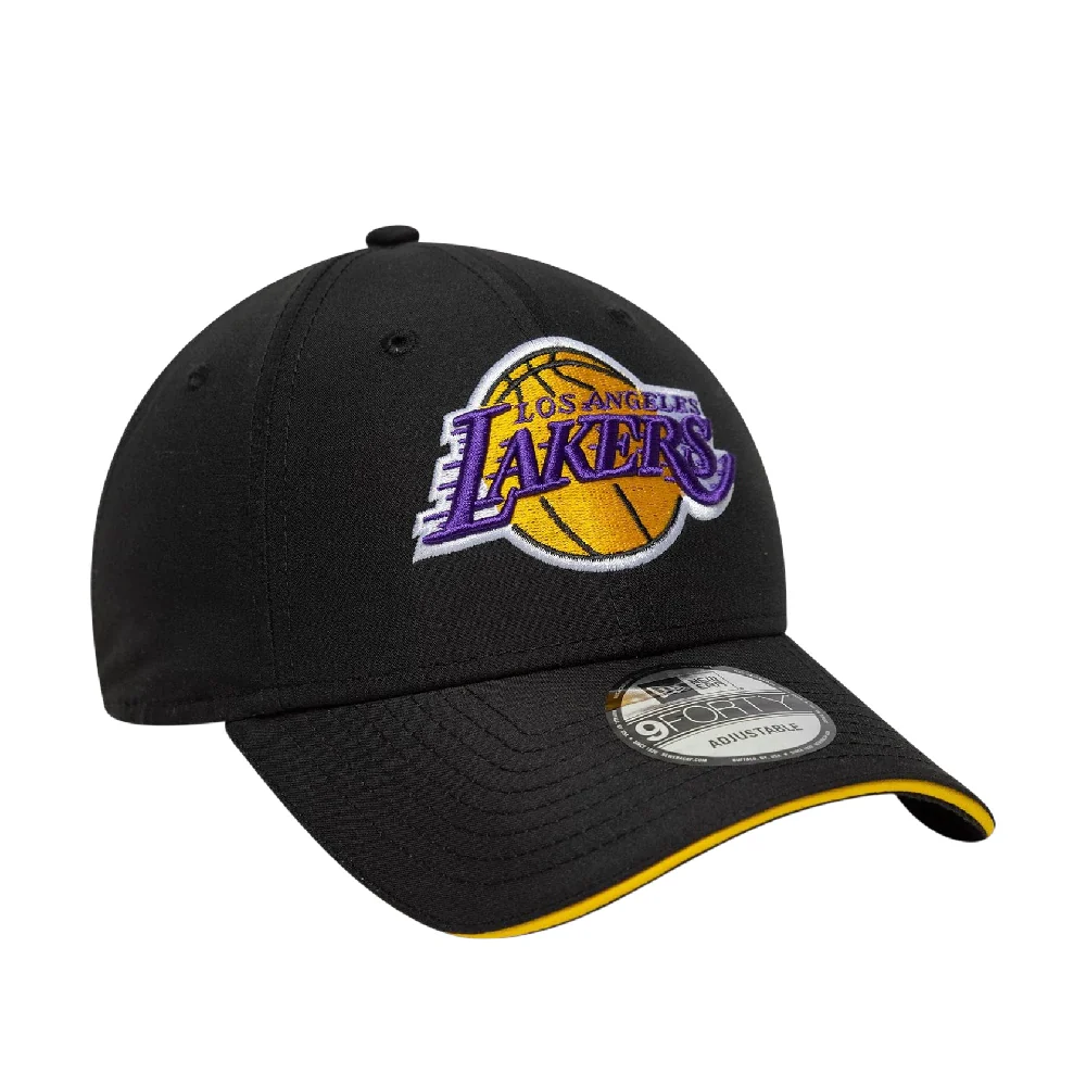 LA Lakers NBA Microfibre Black 9FORTY Cap - Image 2