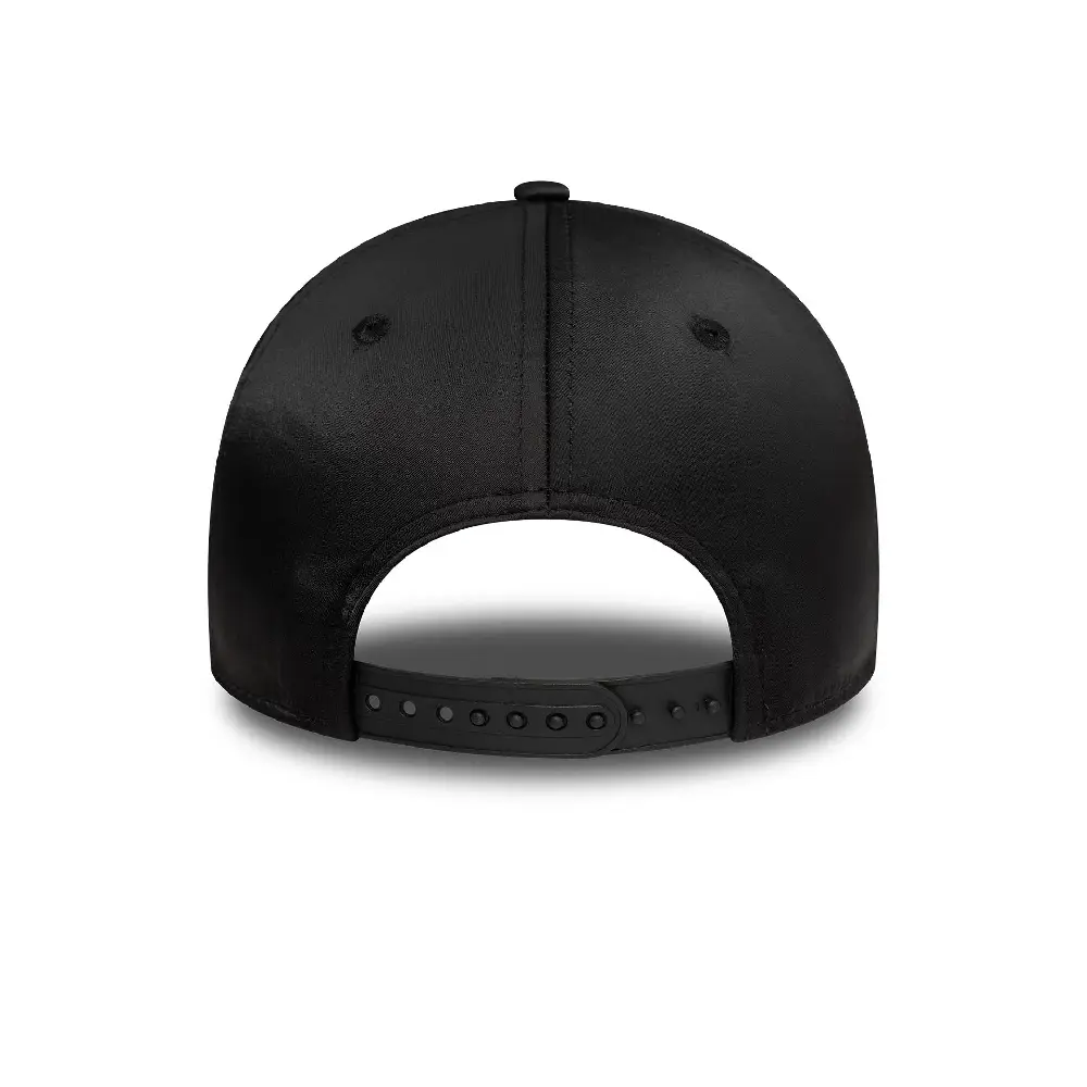 Satin New York Yankees 9FORTY Cap - Image 4