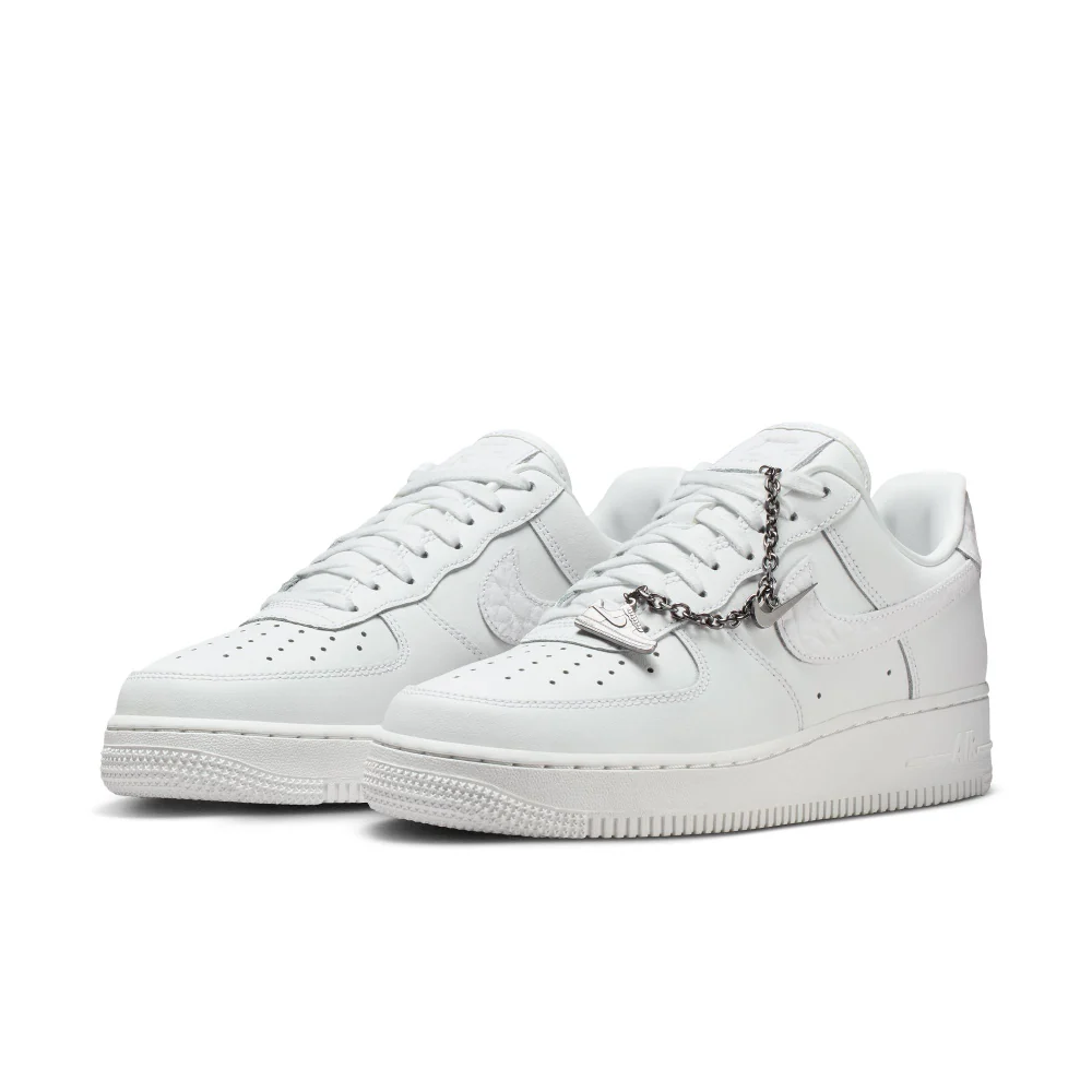 Air Force 1 '07 Low Sneakers White - Image 2