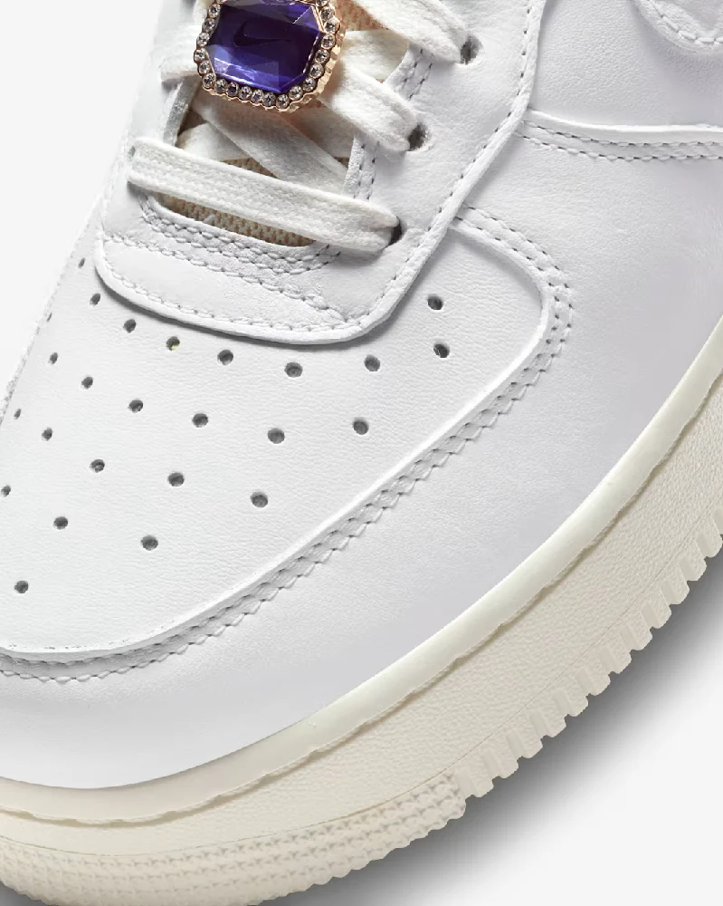 Air Force 1 Low Premium Summit White Sneakers - Image 10