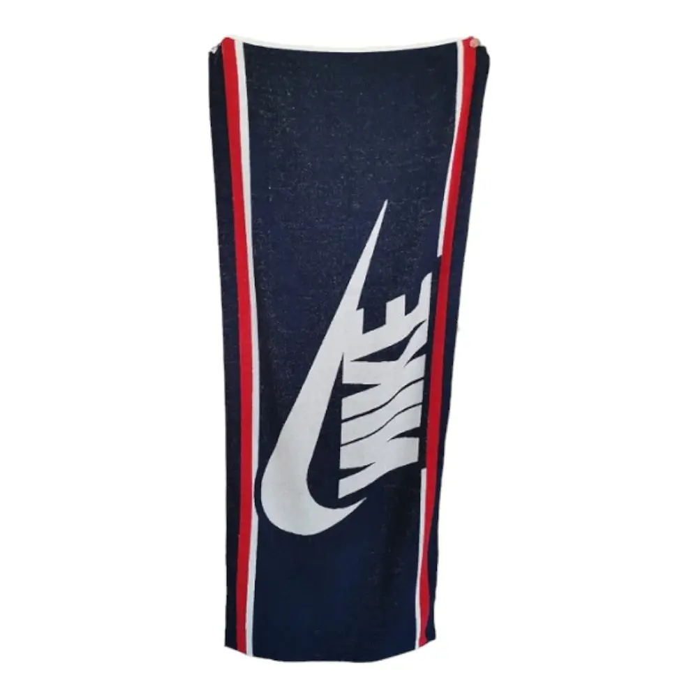 Club Pool Towel White Blue - Image 2