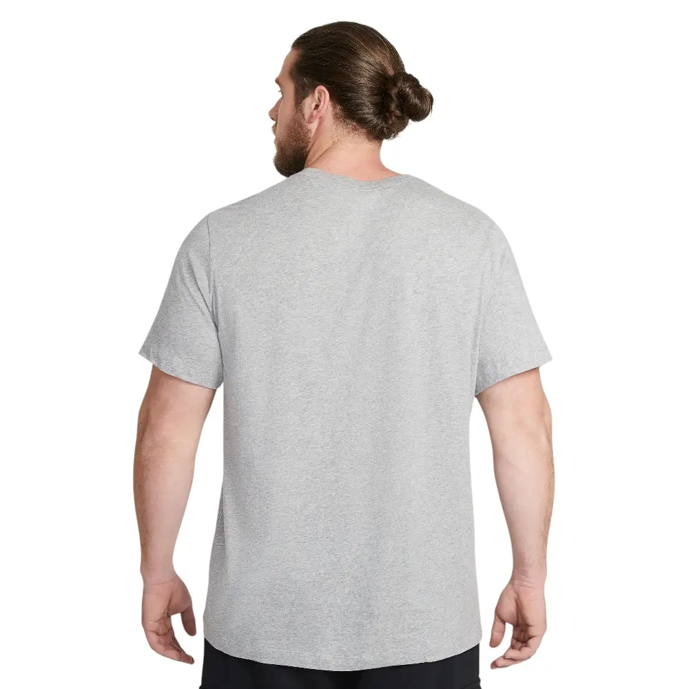 Sportswear Club T-Shirt - Image 4