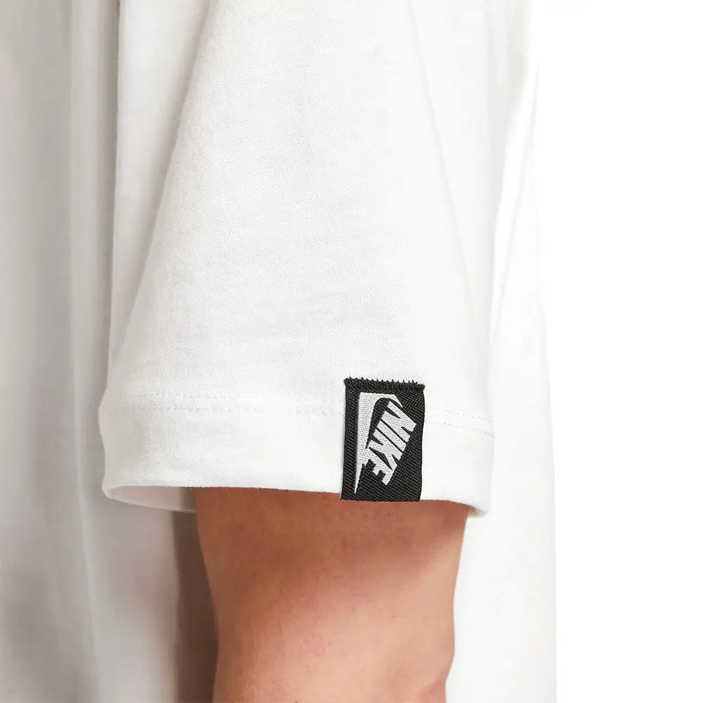 Sportswear T-Shirt - Image 4