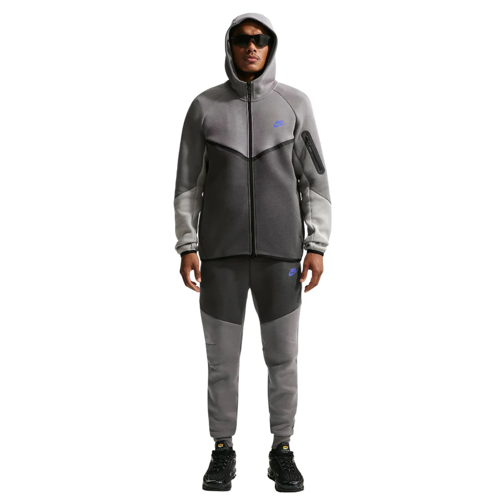 Tech Fleece Windrunner Full-Zip Jacket Grey