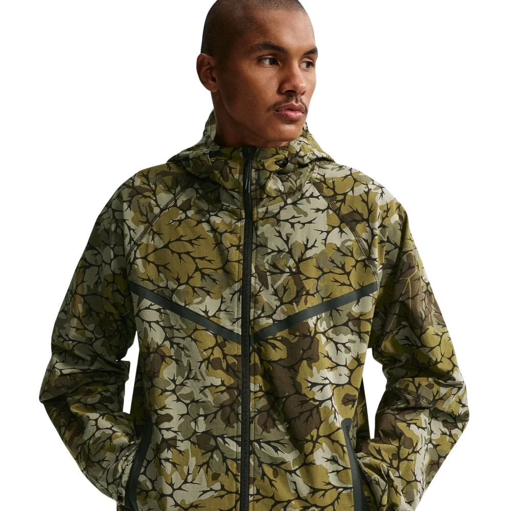Tech Woven Full-Zip Windrunner Jacket Green - Image 3