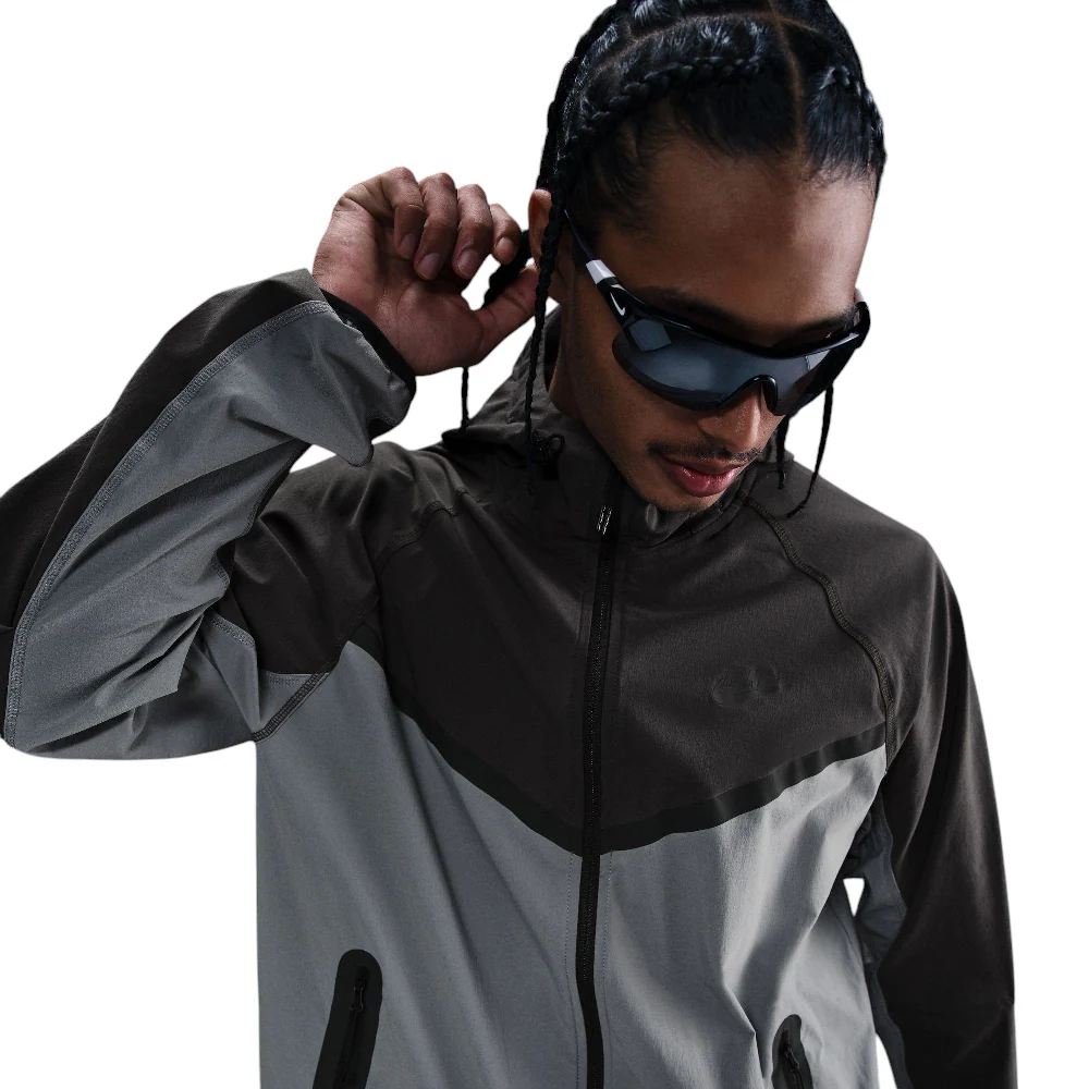 Tech Woven Jacket Grey/Black - Image 5