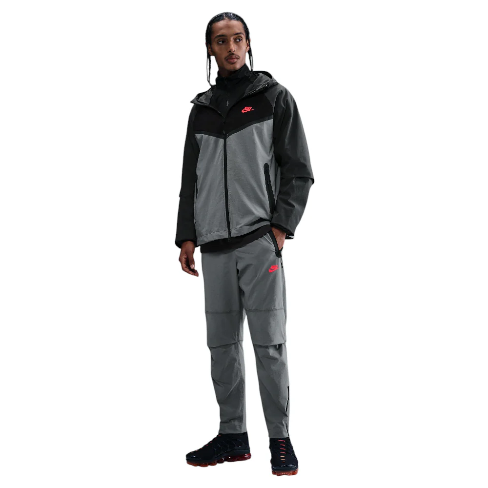 Tech Woven Open-Hem Pant Dark Grey