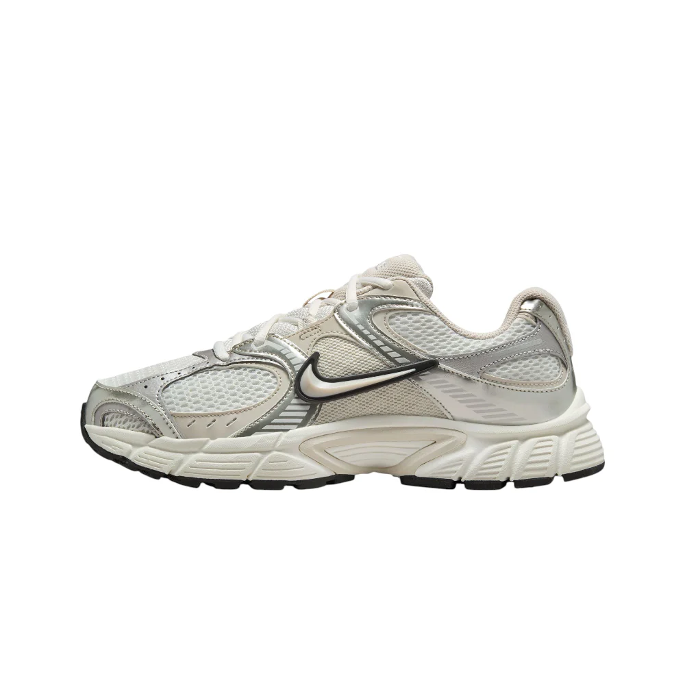 V5 RNR Summit White/Brown Sneakers
