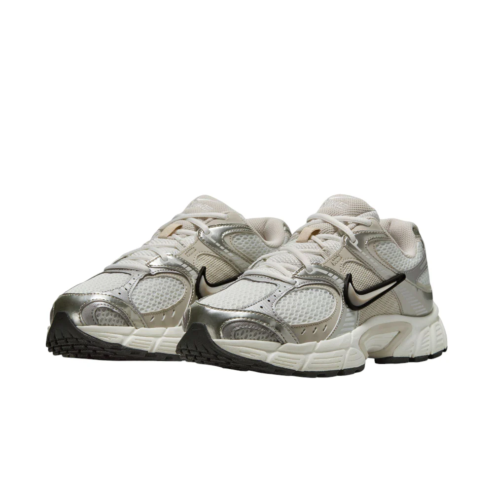 V5 RNR Summit White/Brown Sneakers - Image 2
