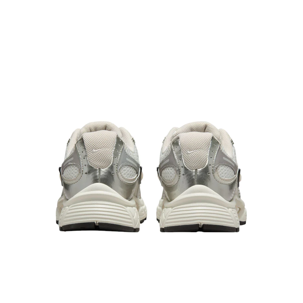 V5 RNR Summit White/Brown Sneakers - Image 5
