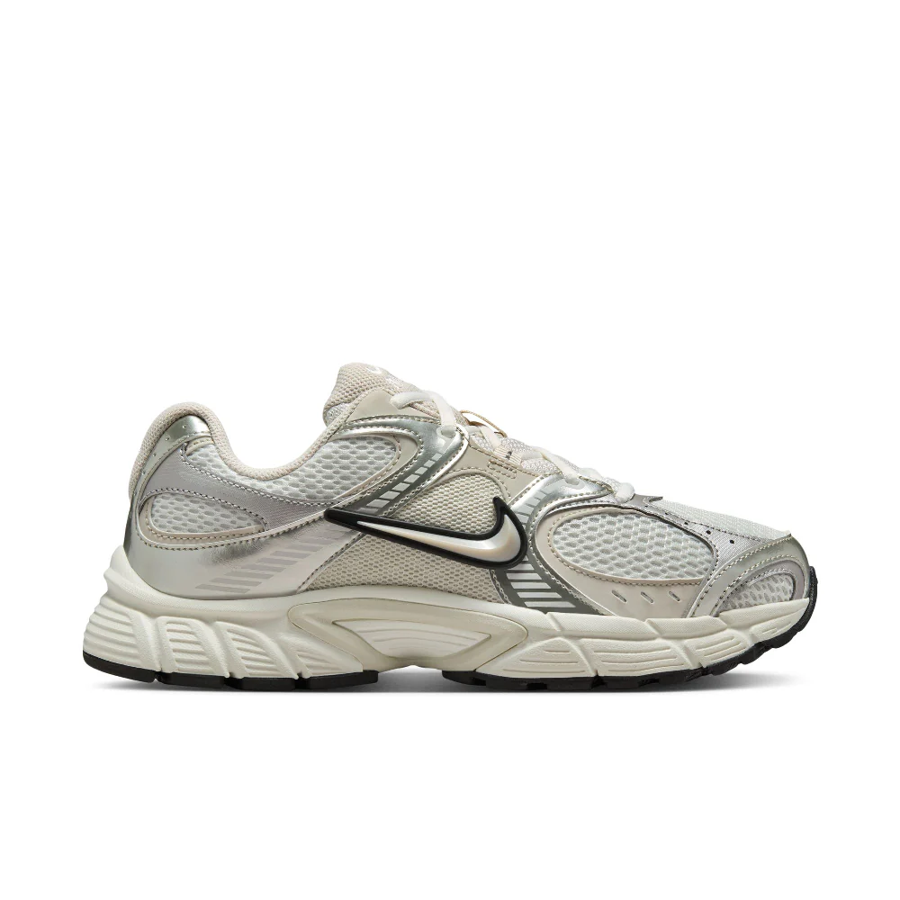 V5 RNR Summit White/Brown Sneakers - Image 8