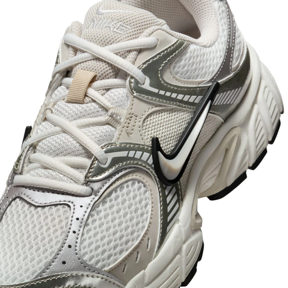 V5 RNR Summit White/Brown Sneakers - Image 9
