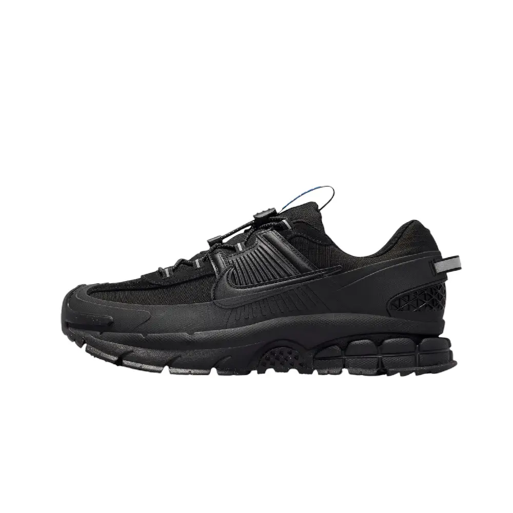 Zoom Vomero 5 Roam Triple Black