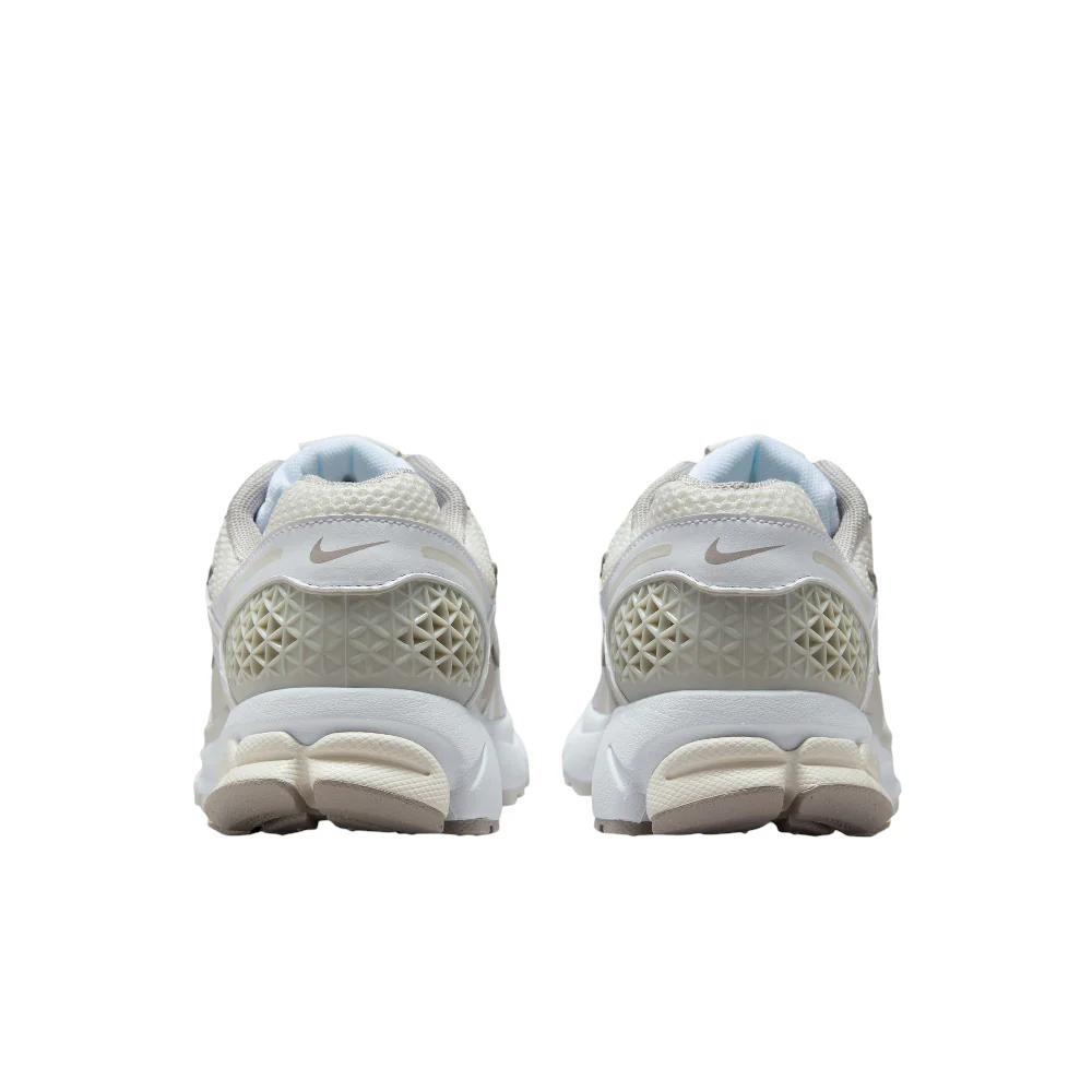 Zoom Vomero 5 White Grey Sneakers - Image 5